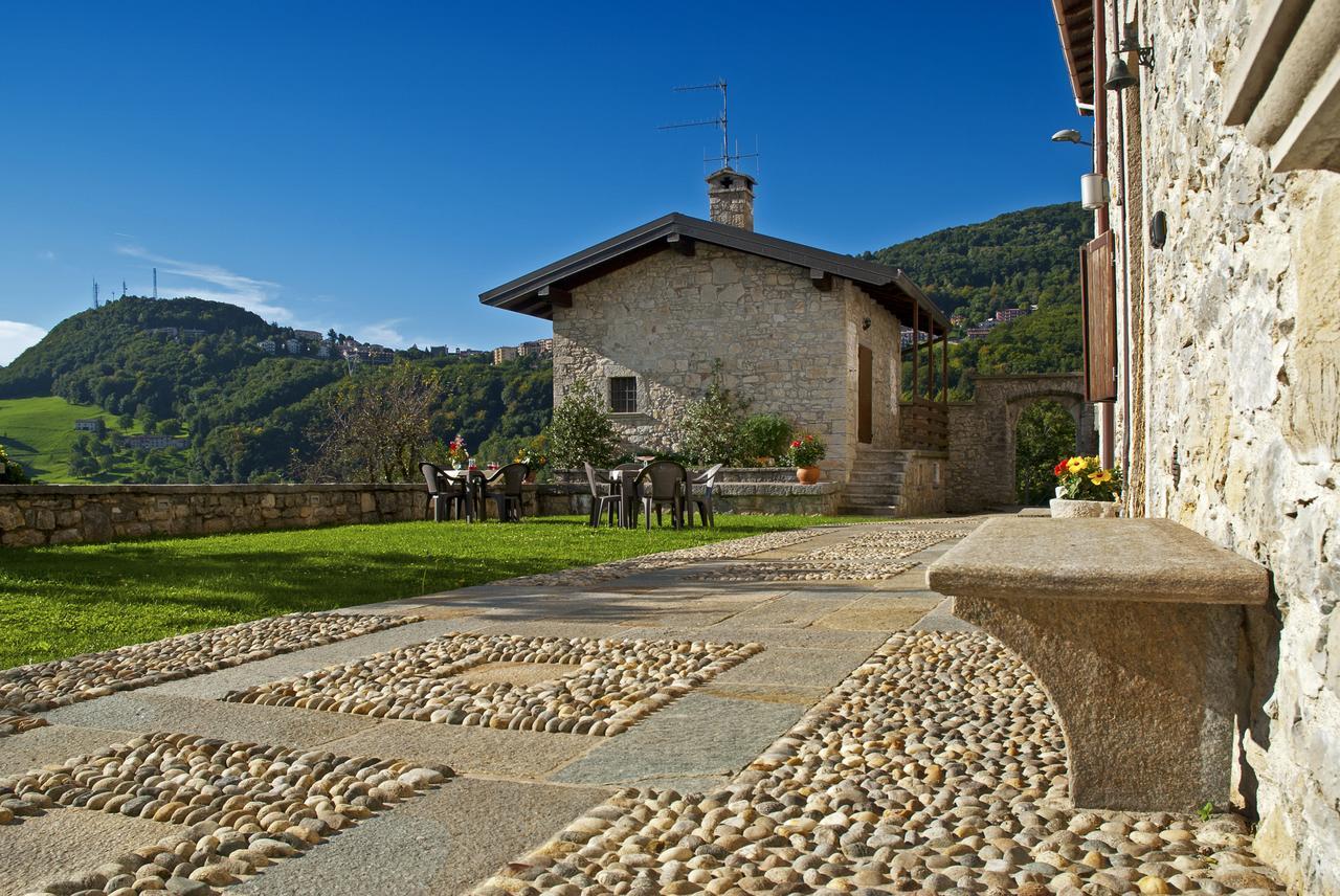Ca' Baetti L'Antico Borgo Bed and Breakfast Roncola Eksteriør billede