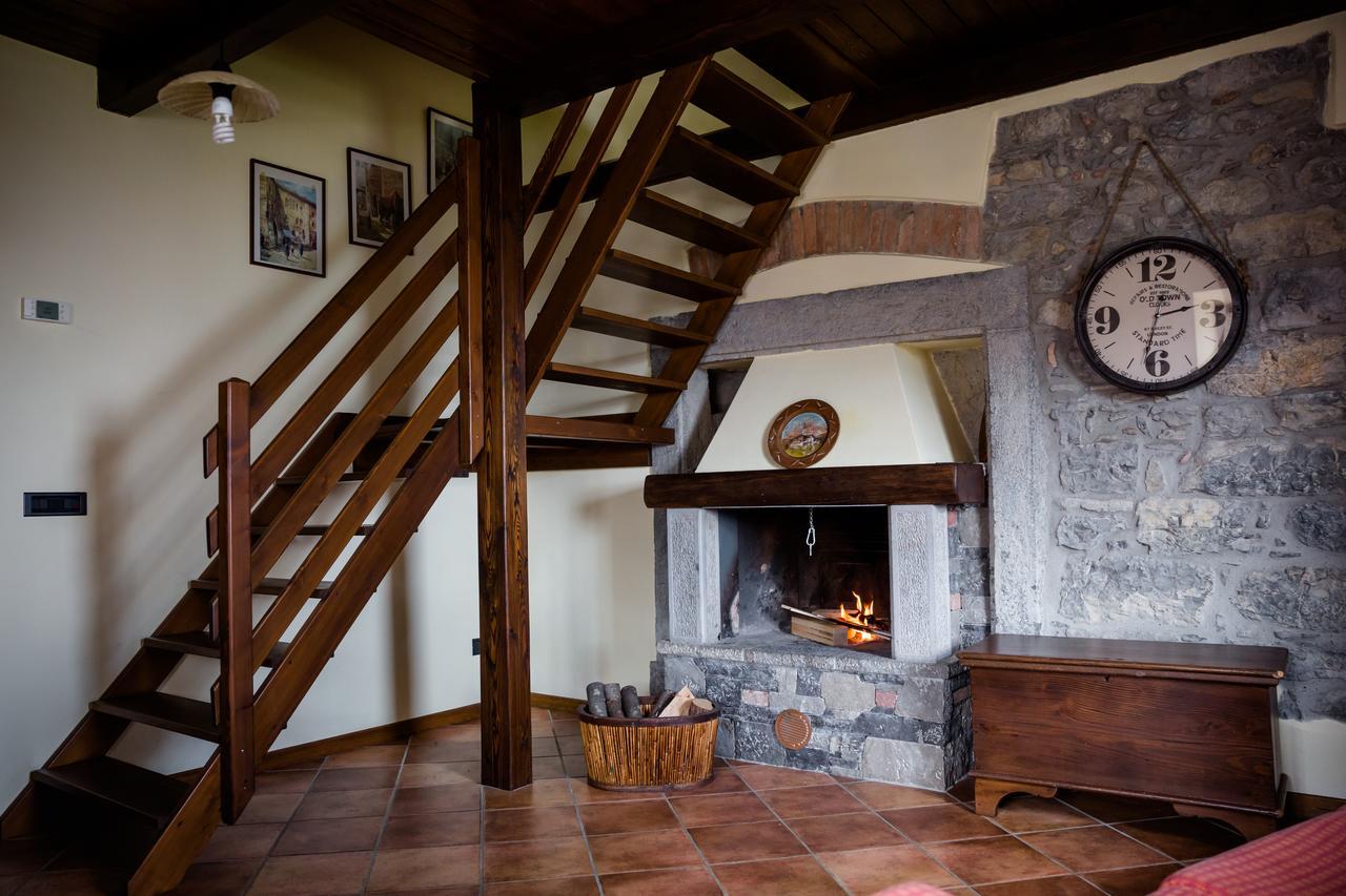 Ca' Baetti L'Antico Borgo Bed and Breakfast Roncola Eksteriør billede