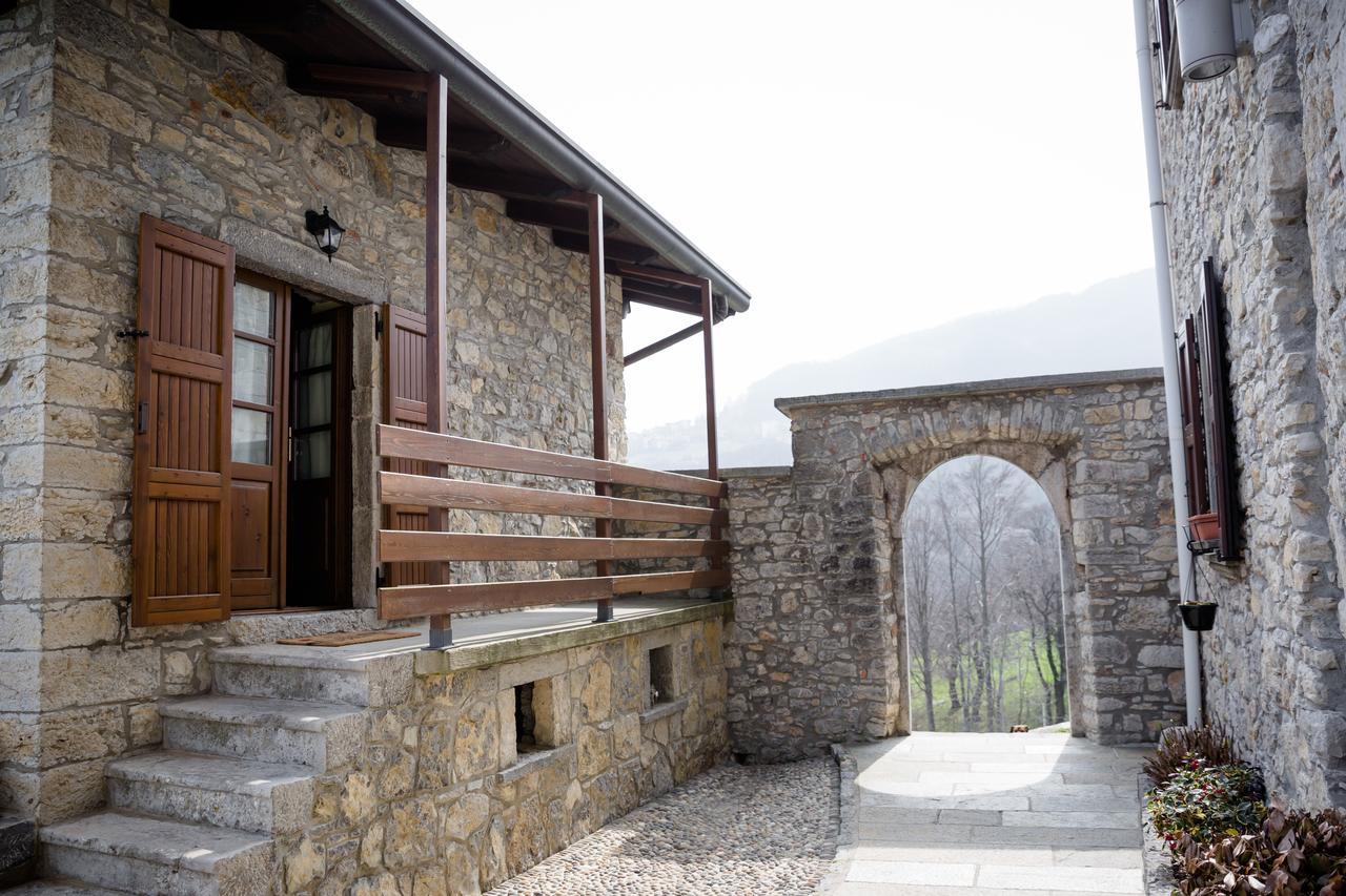 Ca' Baetti L'Antico Borgo Bed and Breakfast Roncola Eksteriør billede